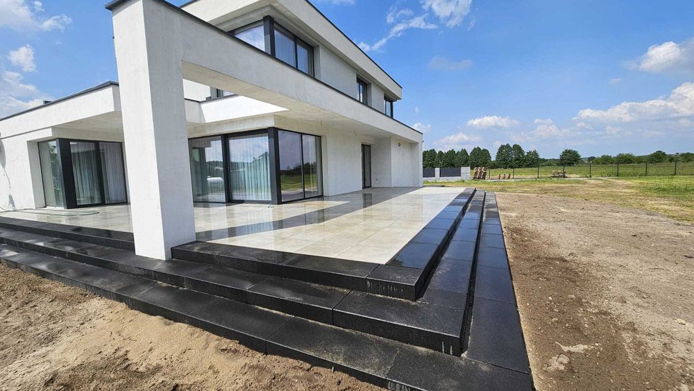 Usługi brukarskie–Profesjonalne układanie kostki brukowej z gwarancją