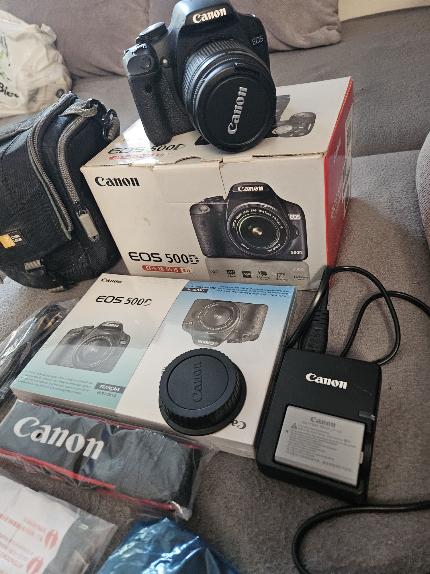 APARAT Canon EOS 500D.