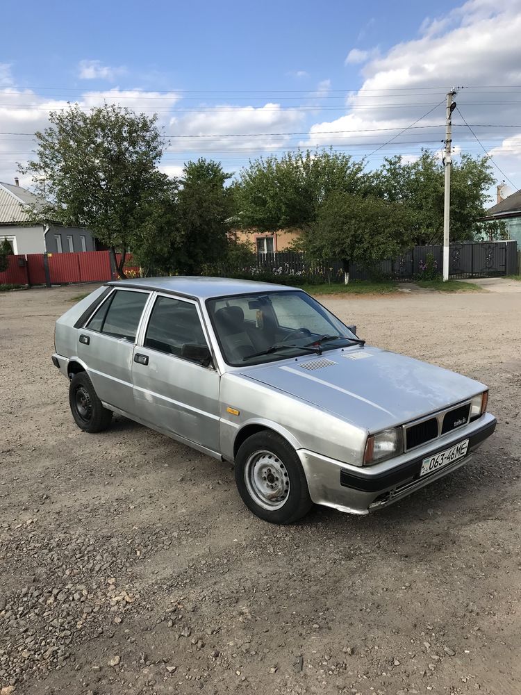 Продам Lancia delta td лянча турбодизель