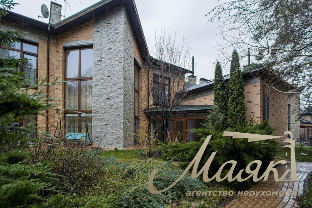 Продажа дома с бассейном и баней КГ Солнечная долина с. Романков