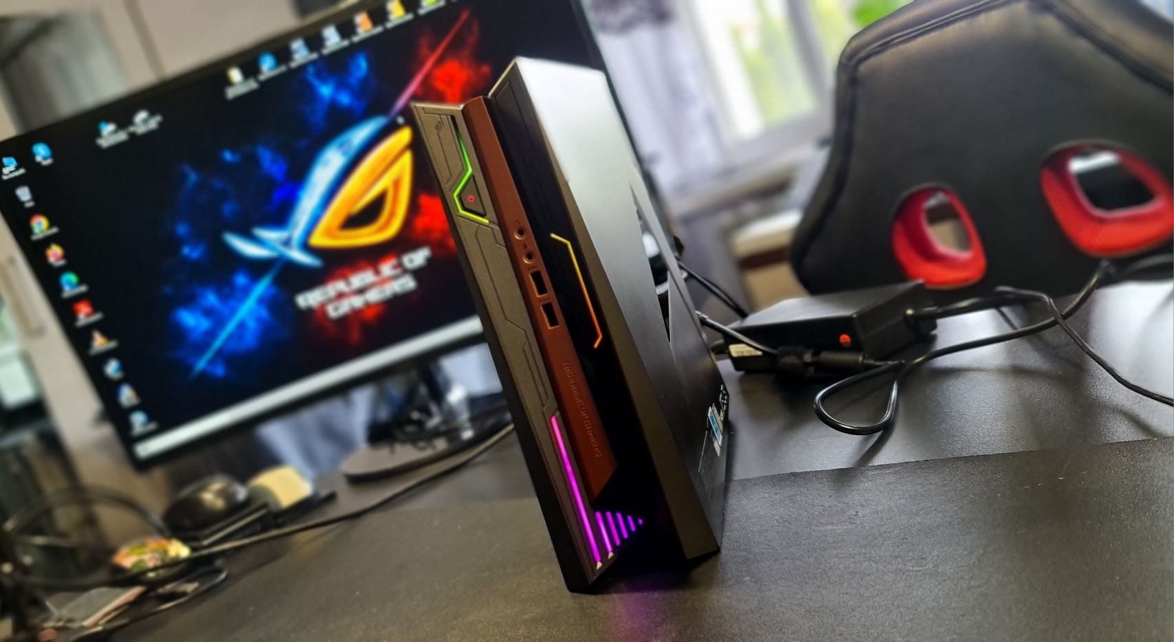 ASUS ROG GR8 II - mała maszynka z pazurem! Nowy zasilacz + nowy dysk!