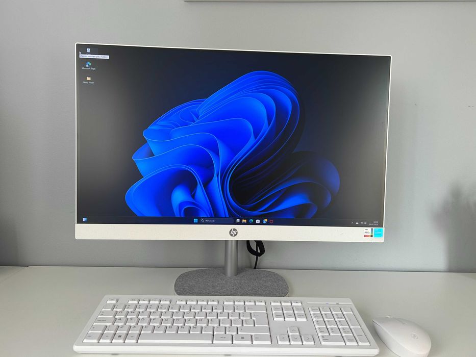 Komputer HP ALL IN ONE