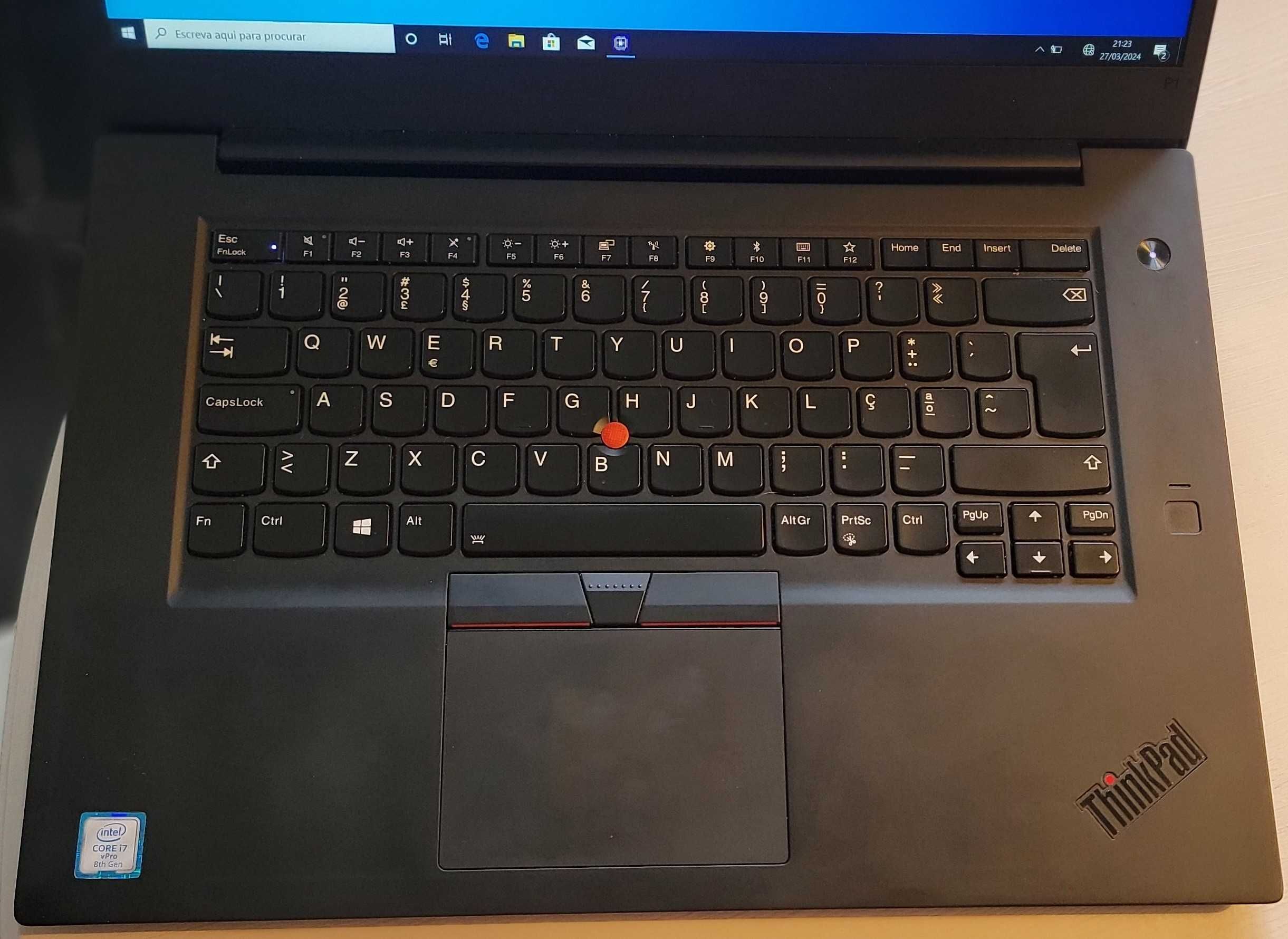 Lenovo ThinkPad P1 15.6" i7-8850H 16GB 512GB SSD - 20MD000NPG