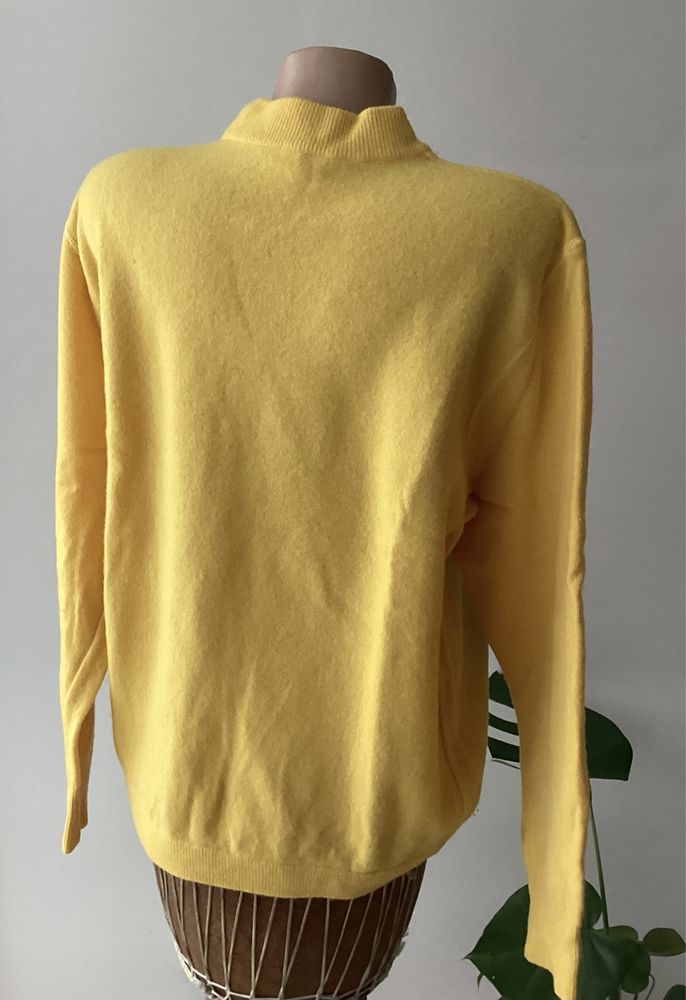Swetr damski półgolf żółty, 100% wełny