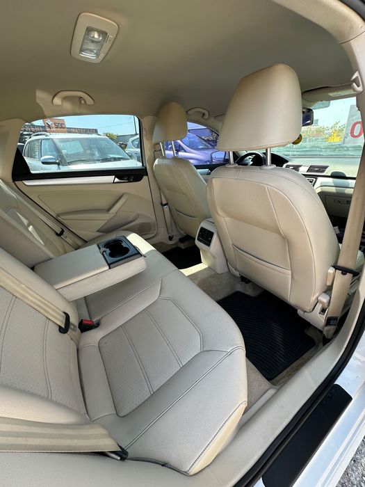 Продам Volkswagen Passatт 2012 рік можлива розстрочка, кредит, обмін!