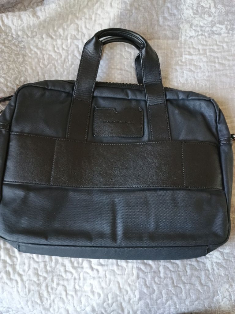 Torba na laptopa Tommy Hilfiger