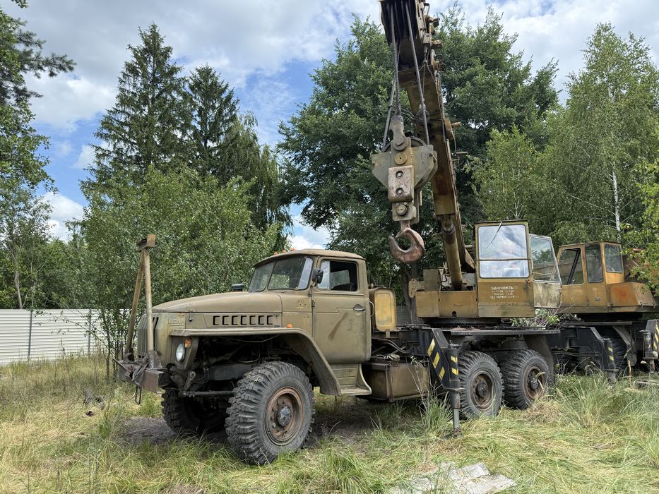 Автокран КС-2571 6 тоник з Хранения