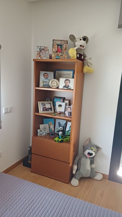 Mobilia de quarto de solteiro