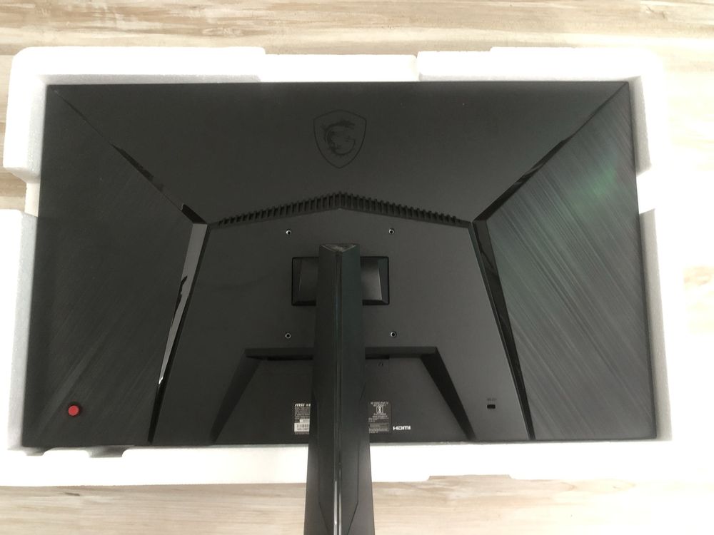 Monitor MSI G271 27’ 144Hz