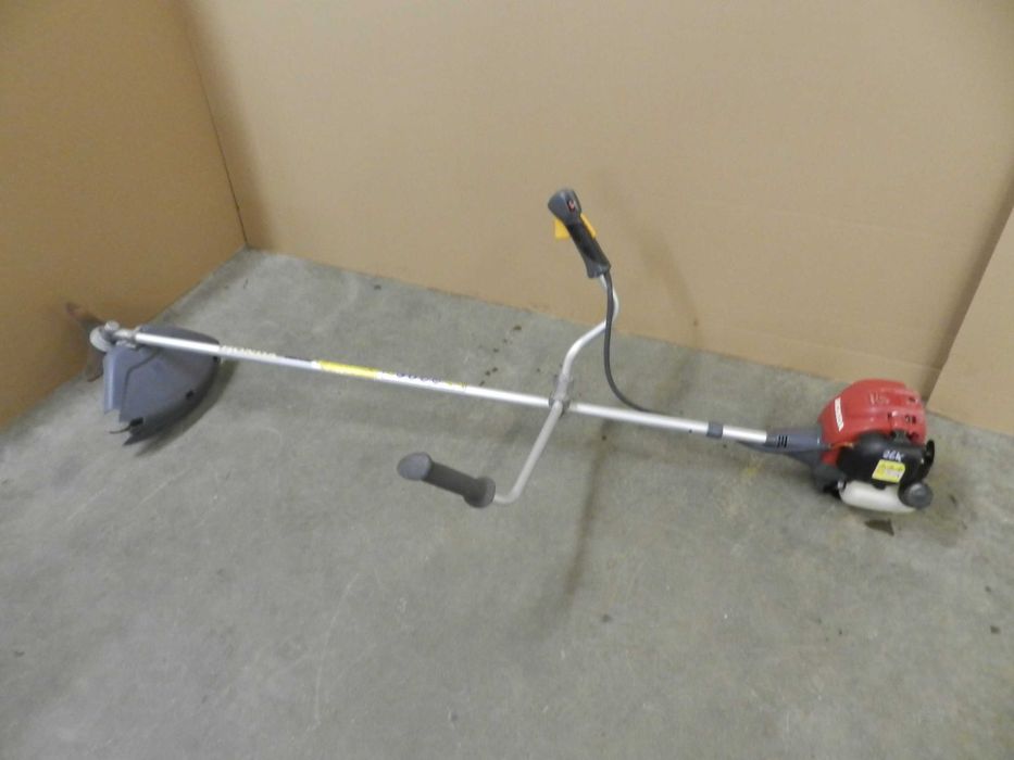 26k kosa spalinowa honda ukk 425e