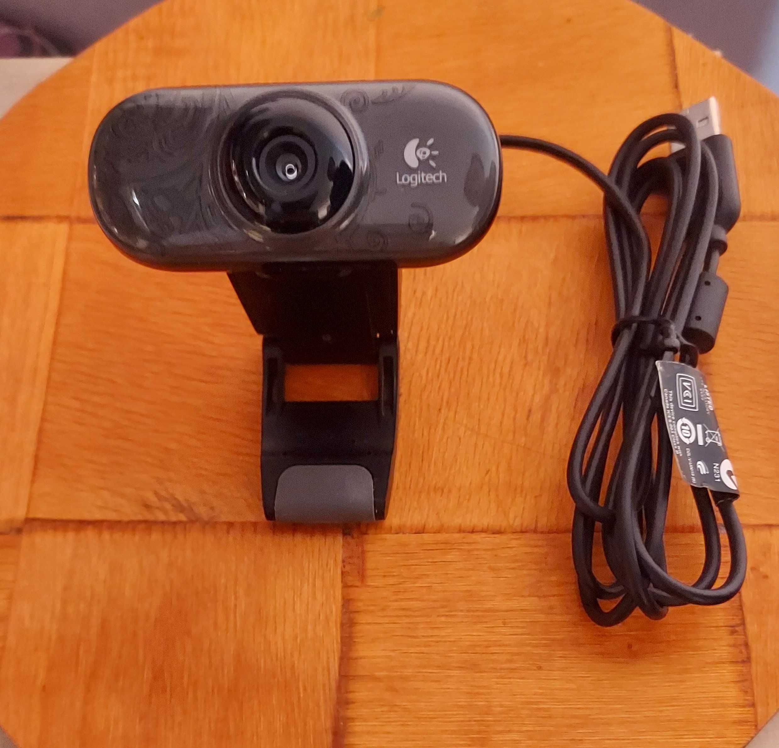 Logitech  Webcam C210