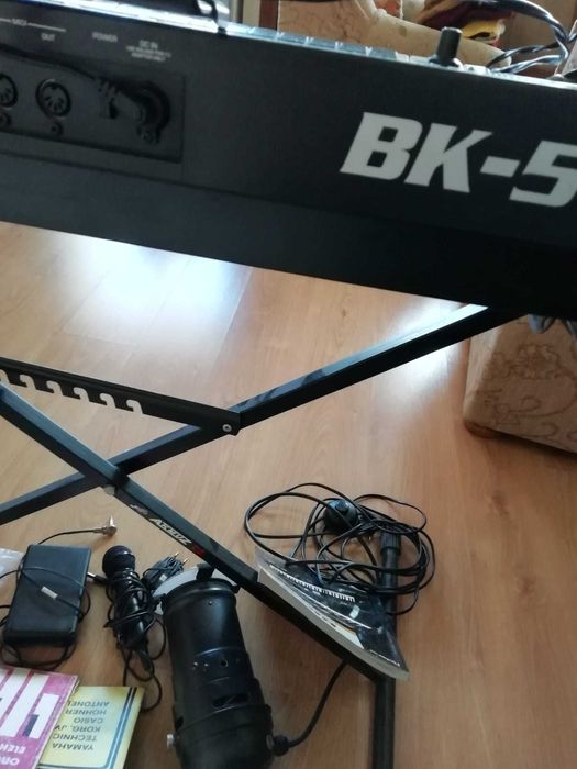 Roland BK-5  Używany, sprzedam, Stan Idealny 2800zł