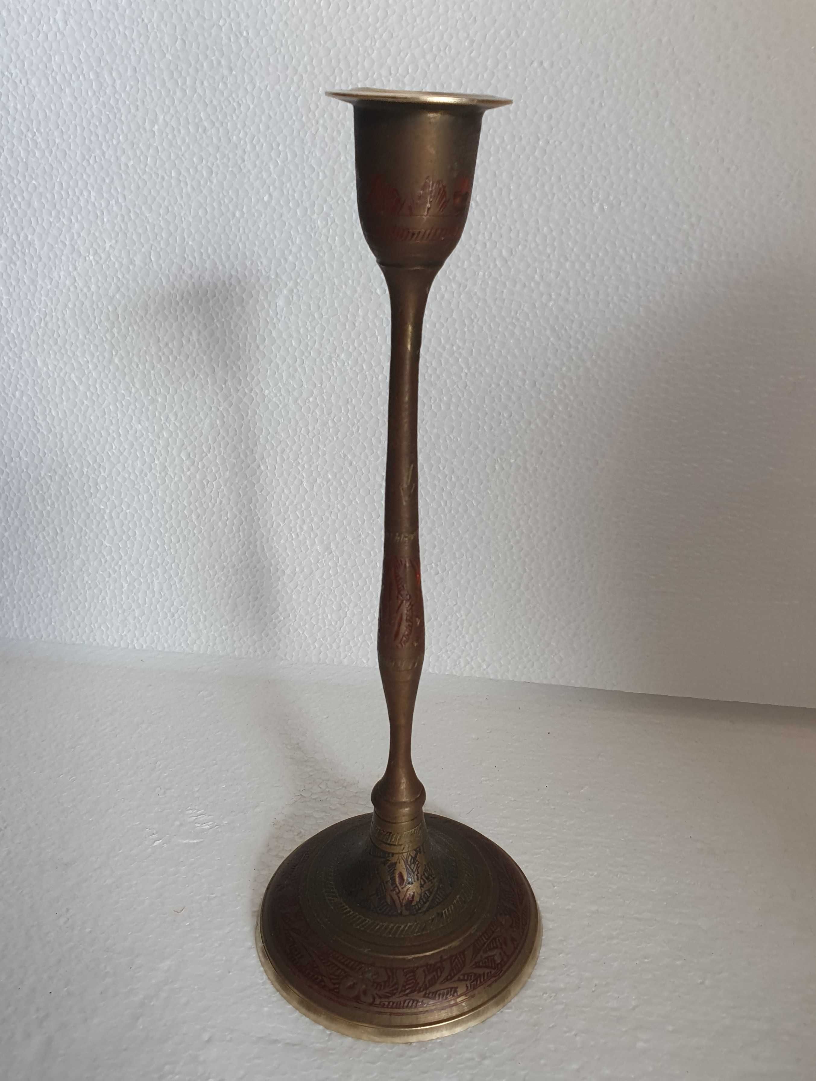2 castiçais / candelabros orientais em latão - 23cm - vintage