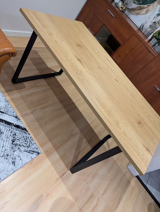 Stół loft AABENRAA 90x160 kolor ciepły dąb/czarny