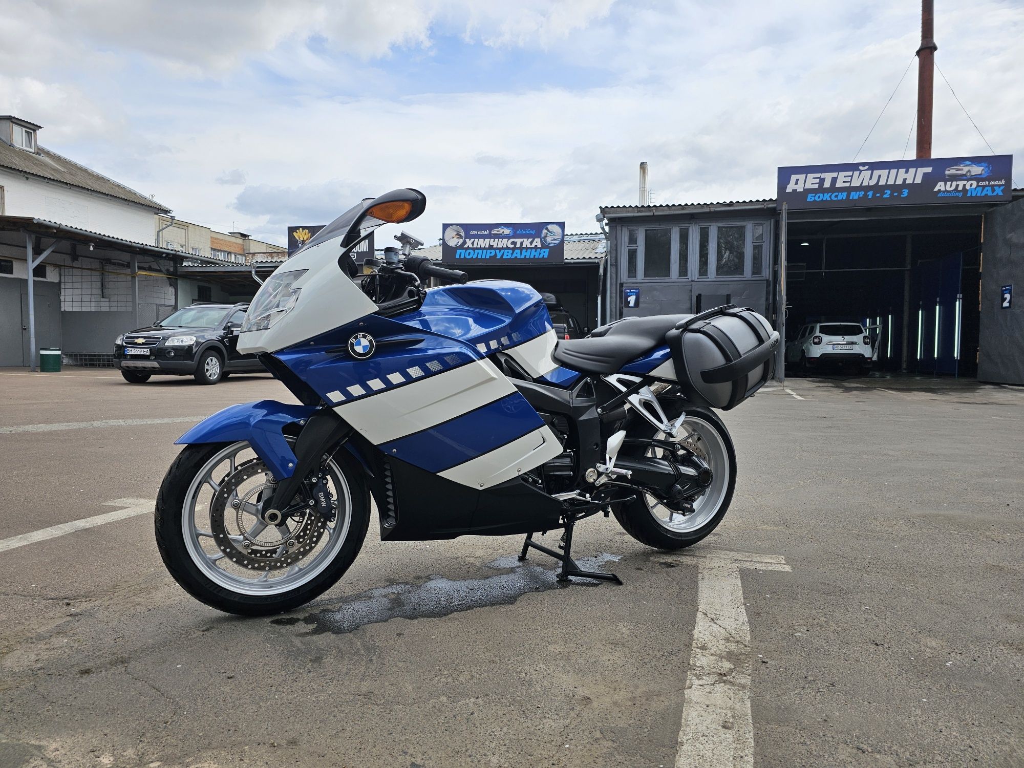 BMW K1200S спорт-турист