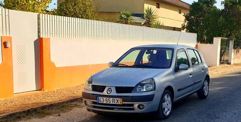 Renault clio 2001 EXCLUSIVO impecável valor negociável