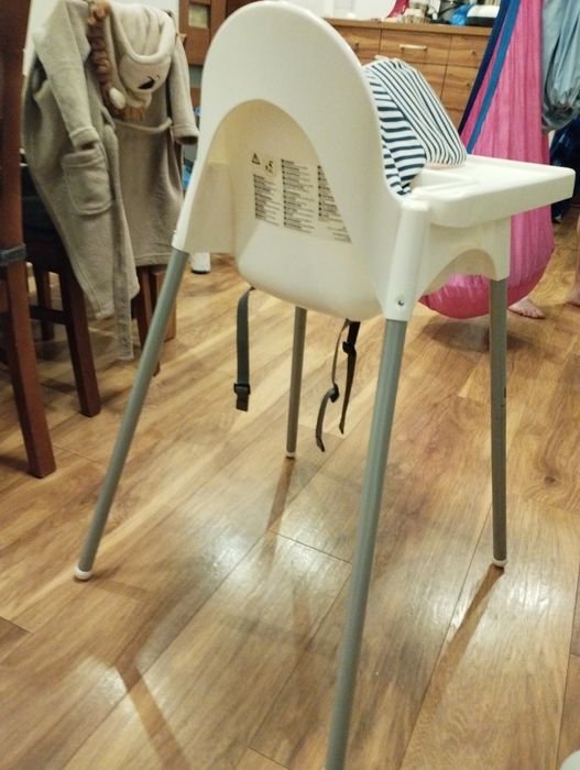 Krzesło/ krzesełko do karmienia Ikea z poduszką i podnóżkiem
