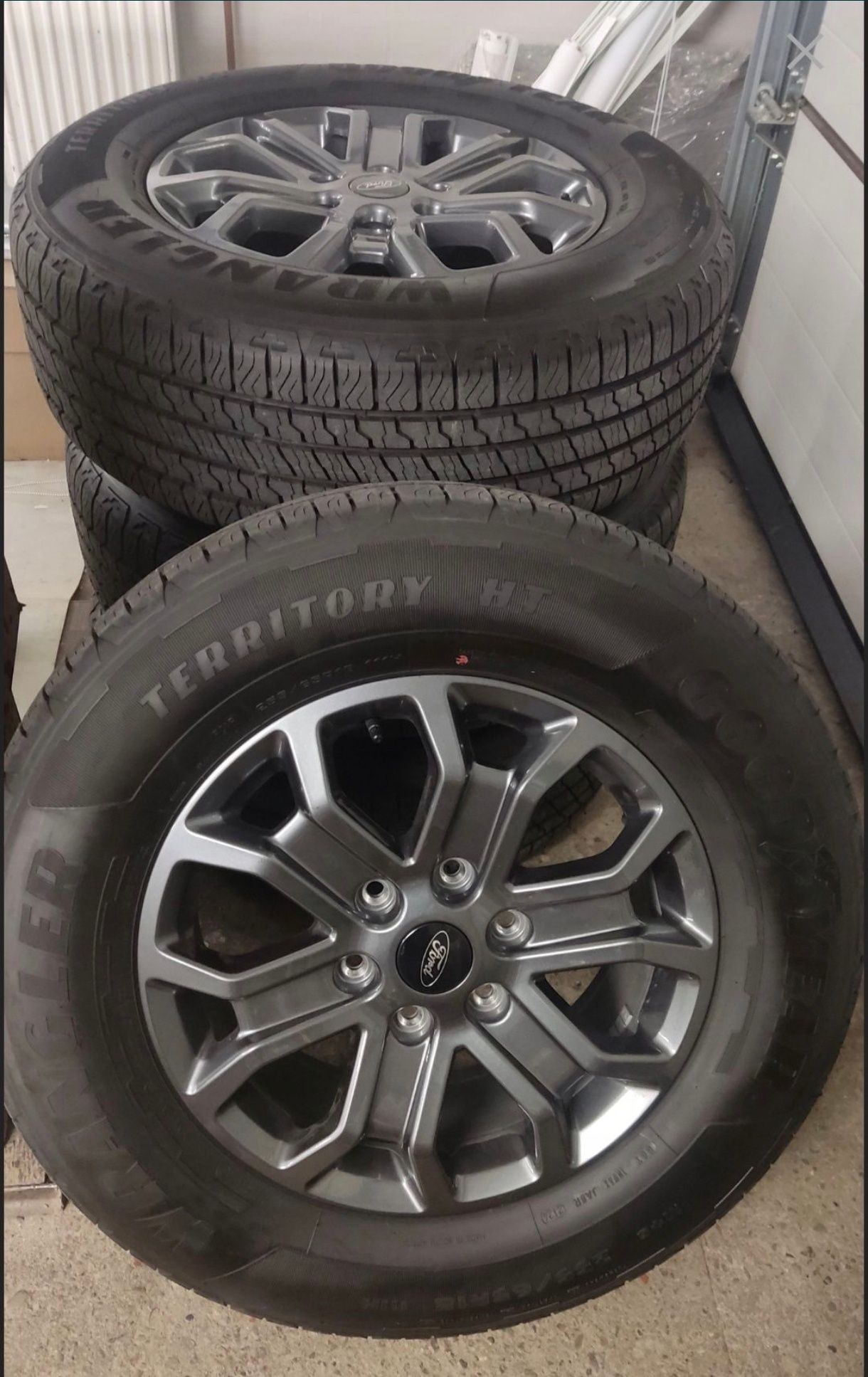 Koła aluminiowe 18" / 6x139,7 / 255/65R18 Goodyear WRANGLER