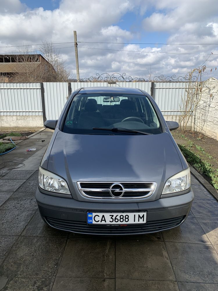 Машина Opel zafira 1.8 (опель зафіра) astra meriva