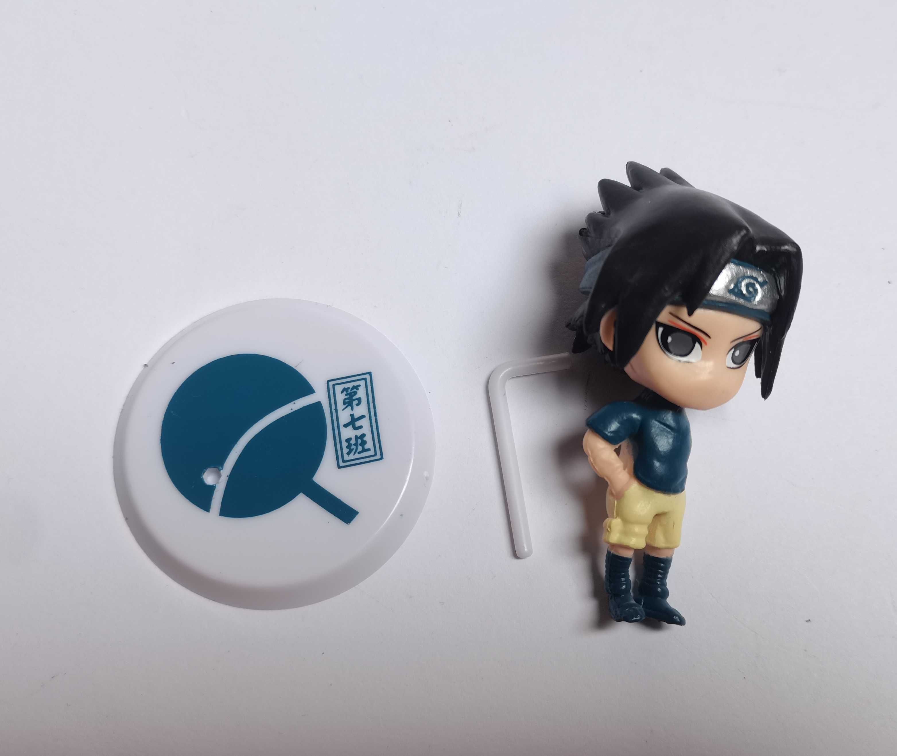 Urocza mini figurka: Sasuke Uchiha (anime Naruto)