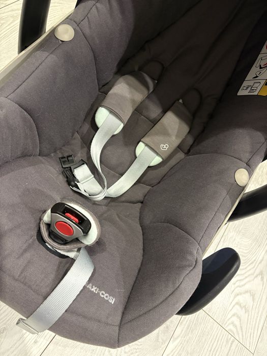 дитяче автокрісло Maxi-Cosi Pebble Plus