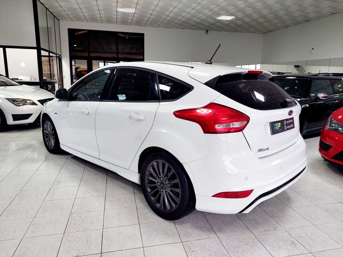 Ford Focus 1.5 Tdci ST-LINE