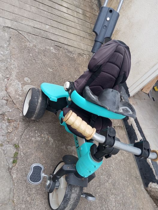 Triciclo para criança