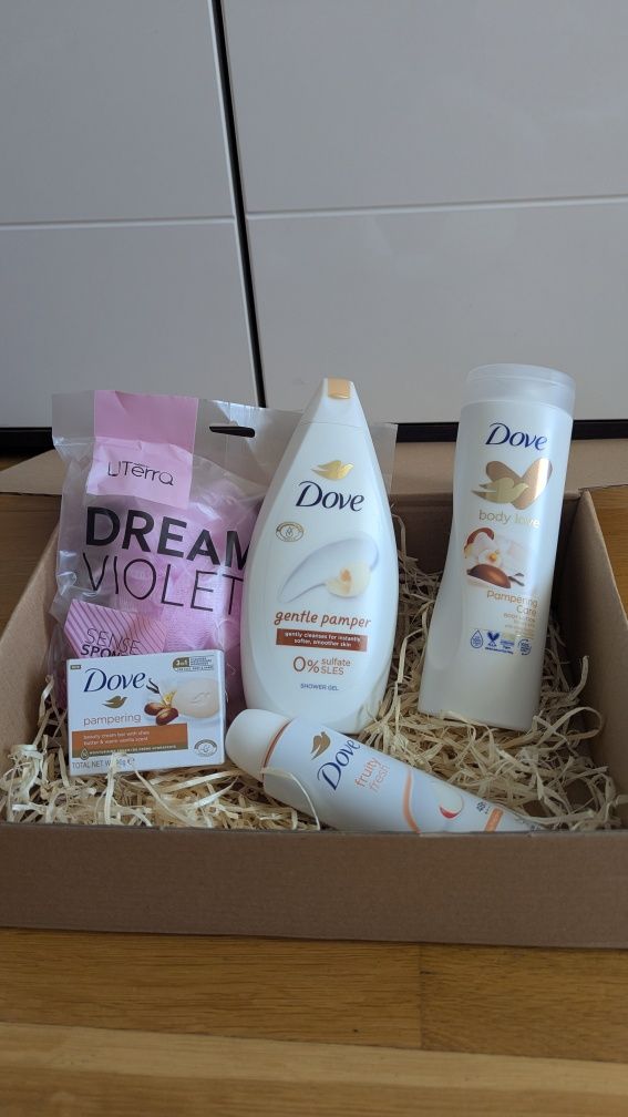 Подарунковий набір бокс Dove Original/ Dove Go Fresh/ Dove Pampering
