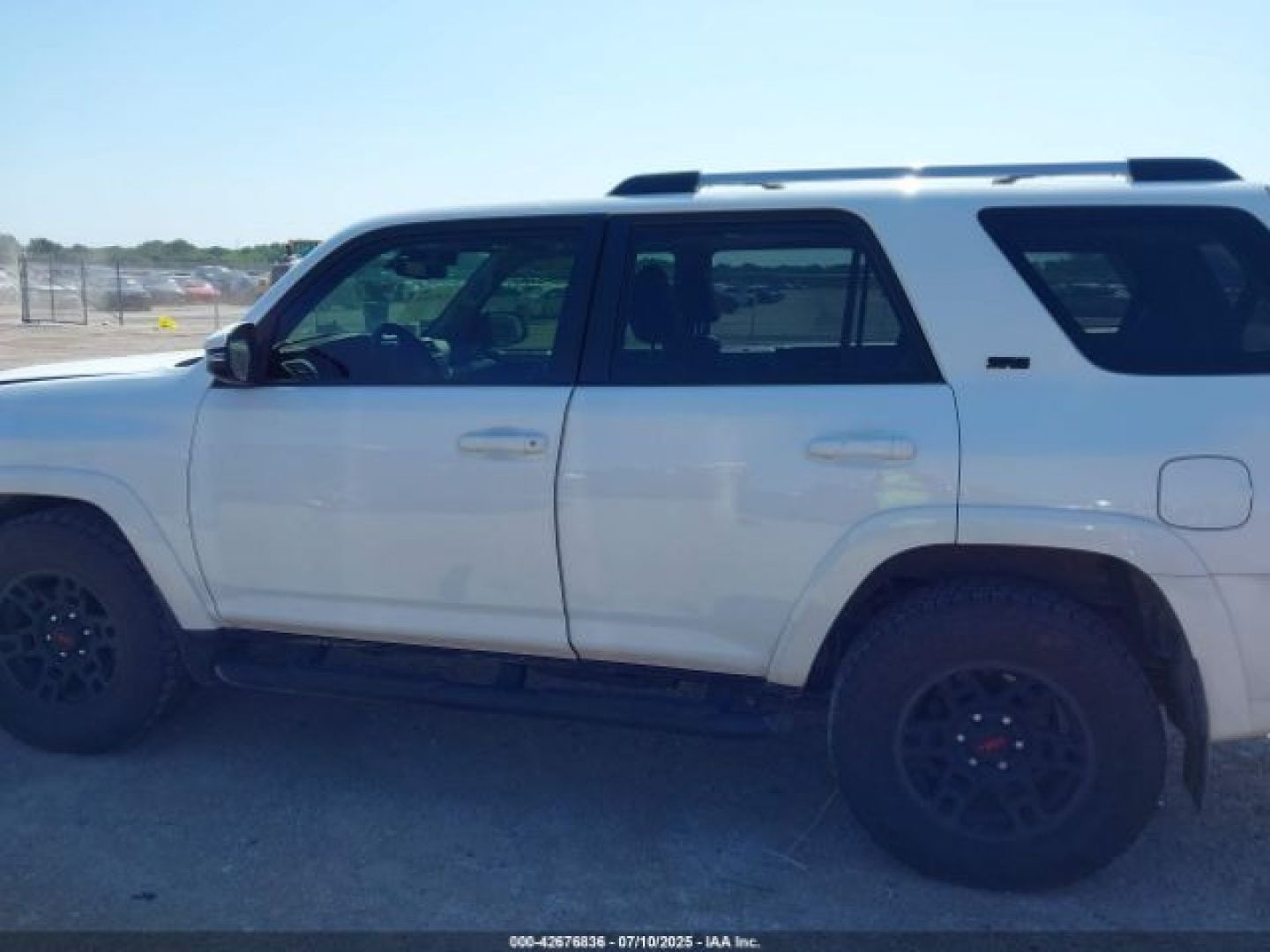 Toyota 4-Runner sr5 Premium, 2023r., 4.0L