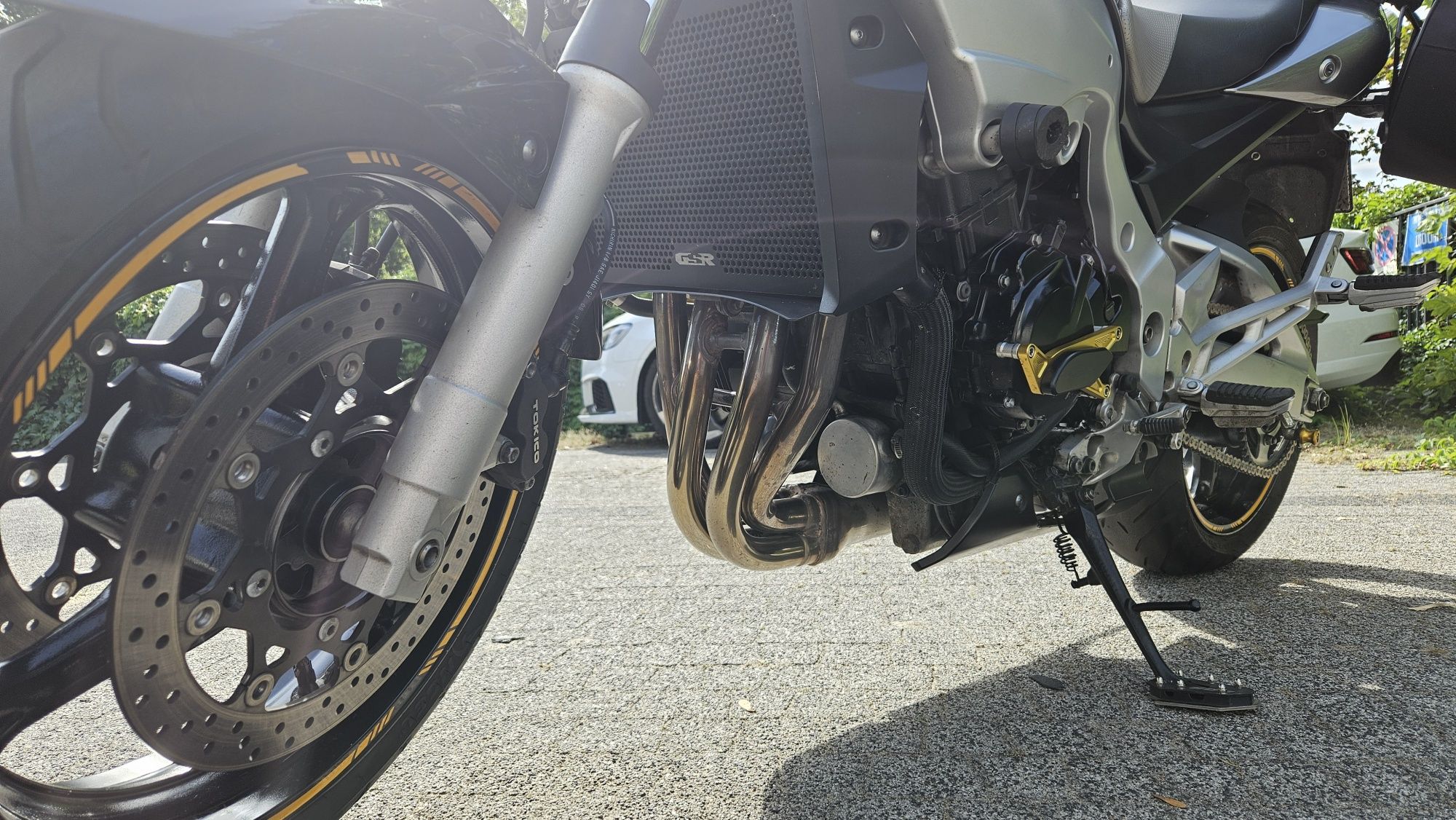 Suzuki GSR 600, rok 2006