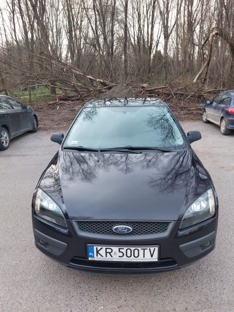 Ford Focus 2005, hatchback, 1.6 z lpg