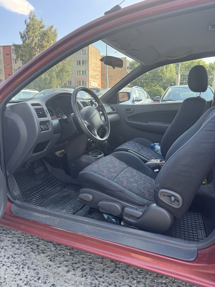 Mazda 323 coupe AUTOMAT klima |  104 tys przebieg