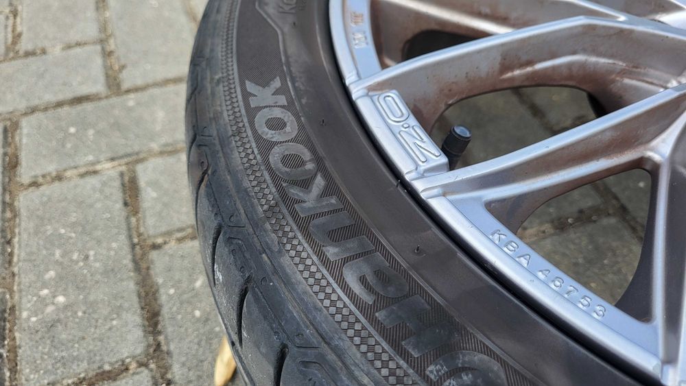 Vendo jantes Oz com pneus