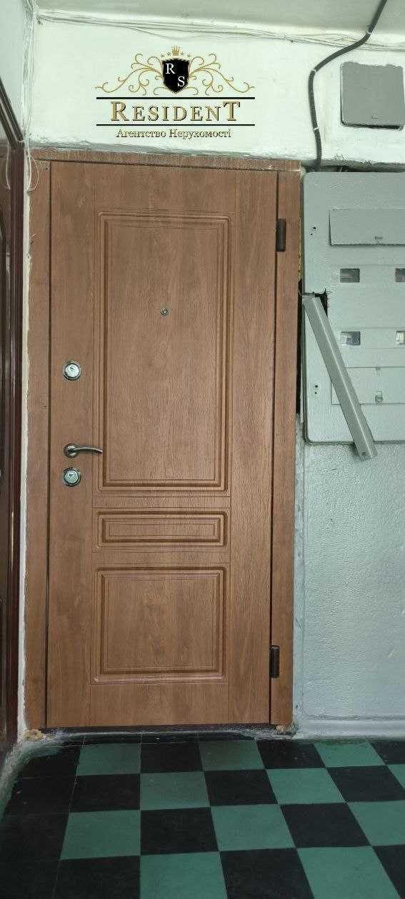 Продам 1 к квартиру у Індустріальному районі