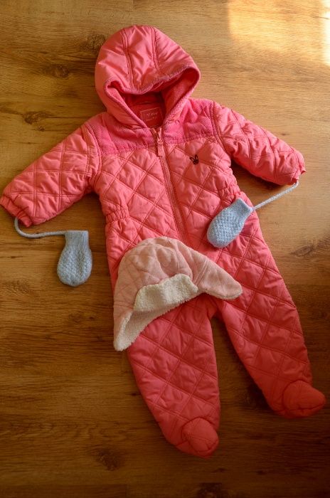 Kombinezon zimowy + czapka + rękawiczki