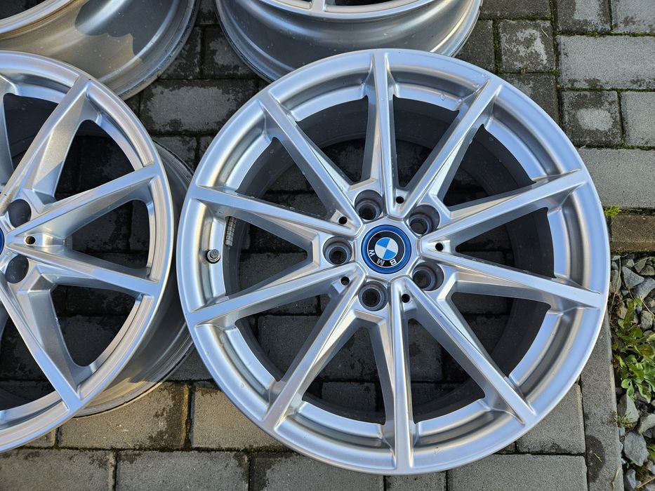 Felgi 7.5Jx17" 5x112 ET30 BMW G26 i4 G22 G23 F40  X1 U11 Audi A4 B8 B9