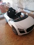 Auto na akumulator