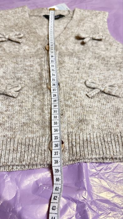 Жилетка вязаная