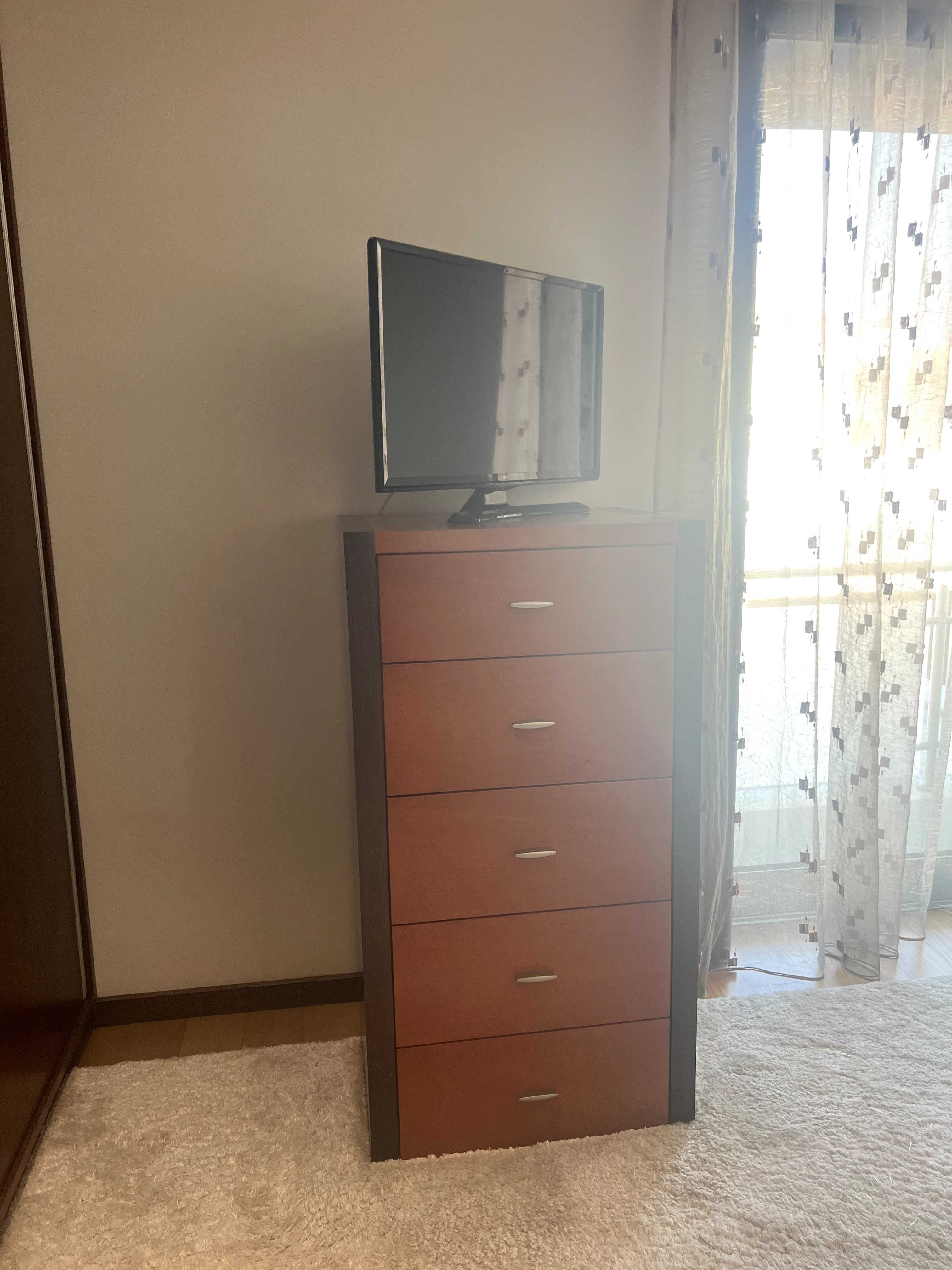 Mobília de quarto de casal em madeira de cerejeira