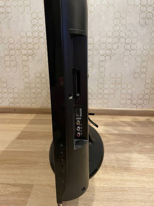 Телевізор Samsung діагональ 32 LE32B450C4WXUA