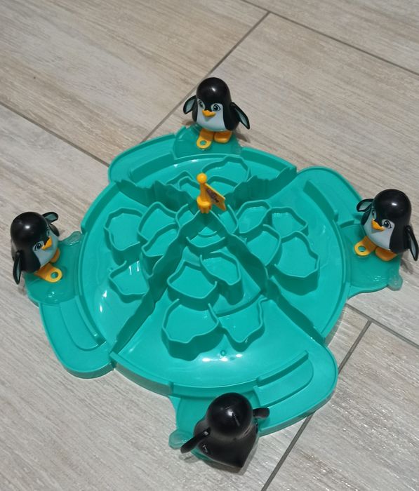 Настільна розвиваюча гра Влучні сніжки