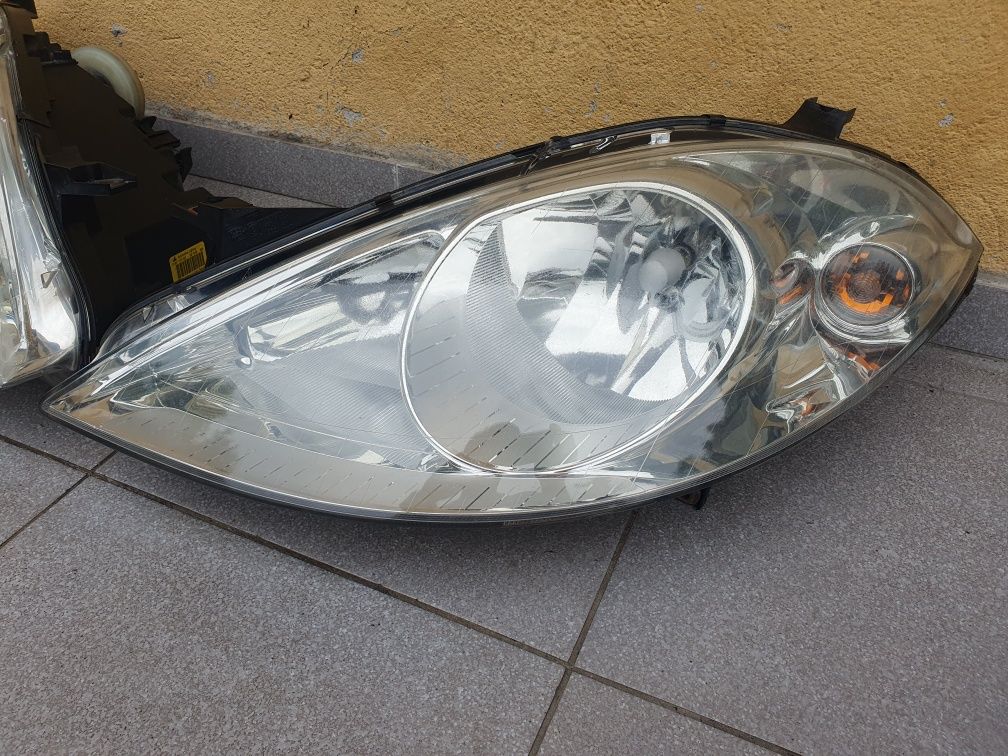 LAMPA Przednia P/L Mercedes W169 A klasa