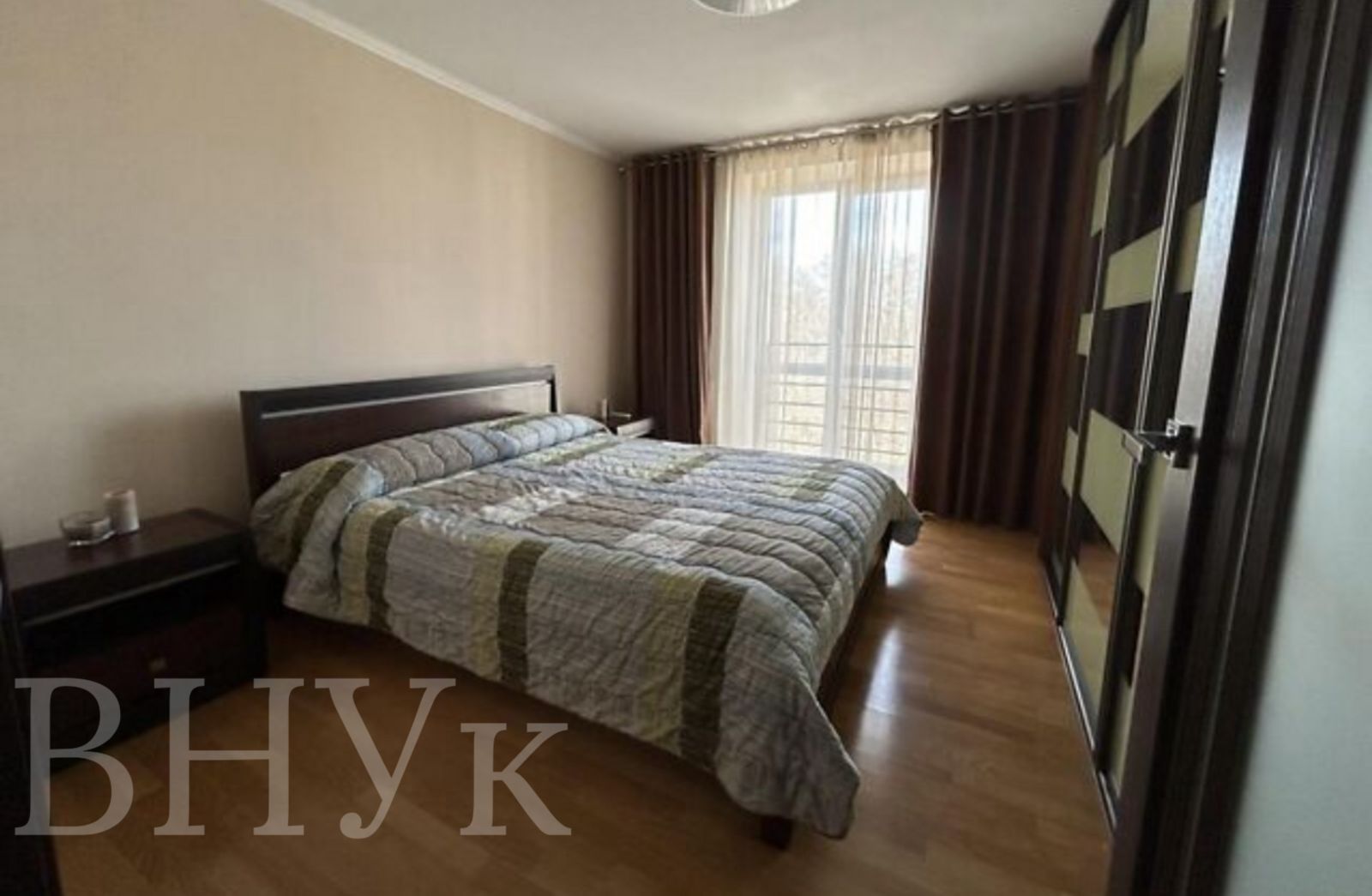 Продам 3- кімнатну квартиру вул. Тернопільська