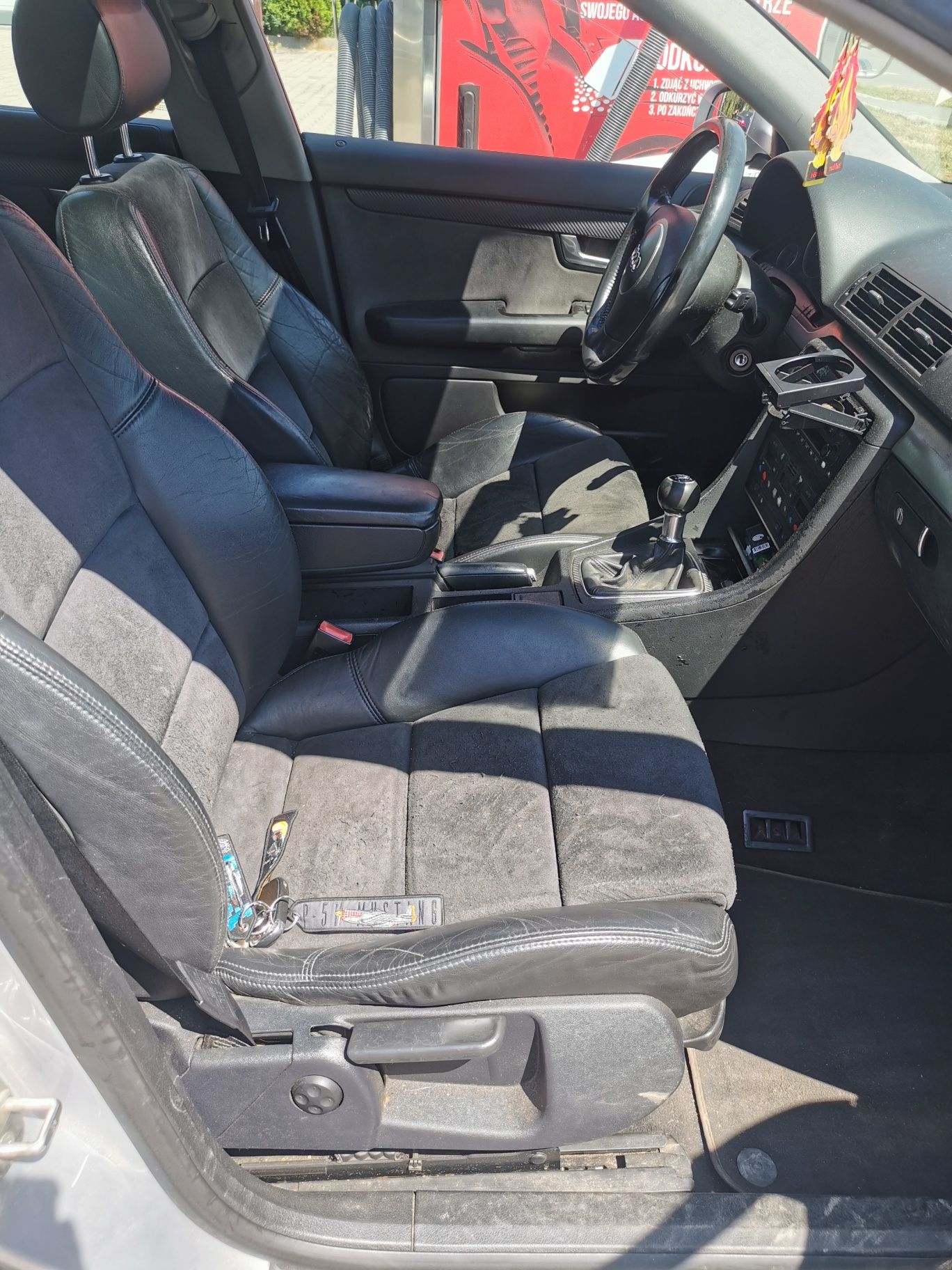Audi a4b6 avant 2002r