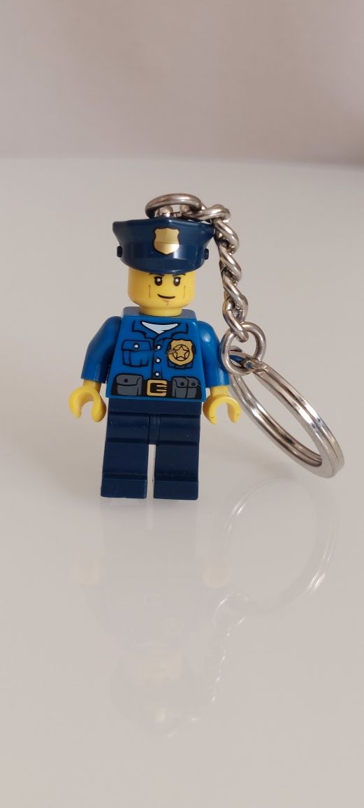 Lego CITY Brelok Figurka Policjant Klocki LEGO breloczki do Kluczy