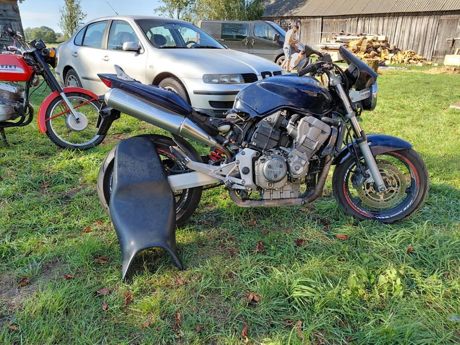 Honda Hornet 900 sc48