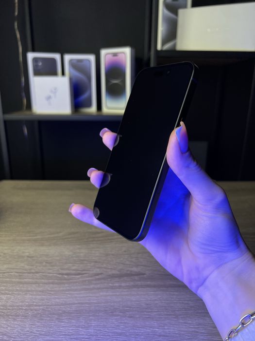 iPhone 15 128 Gb з гарантованим подарунком AirPods Pro 2