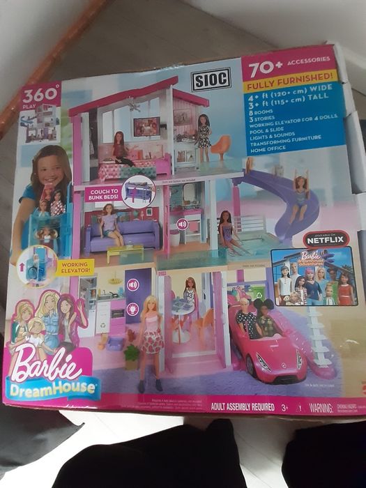 Domek Barbie -Dream House i kamper