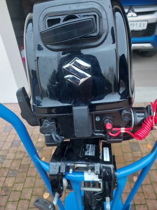 Мотор лодочний Suzuki 6