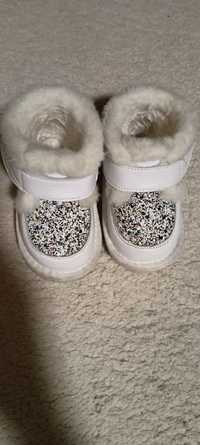 Дитяче  взуття зимове для дівчинки
